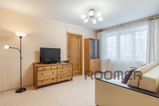 2 square meters daily, Novosibirsk - apartment by the day