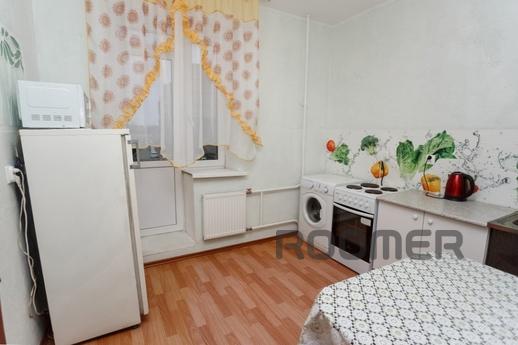 Уютная и чистая квартира в самом центре, Оренбург - квартира посуточно