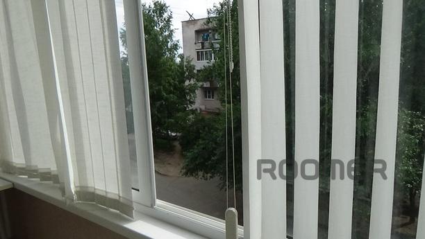 1 комнатная квартира недалеко от Кремля, Великий Новгород - квартира посуточно