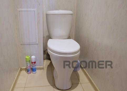 Cozy apartment with four bedrooms, Surgut - apartment by the day