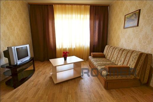 Cozy apartment with four sleeping months, Surgut - apartment by the day