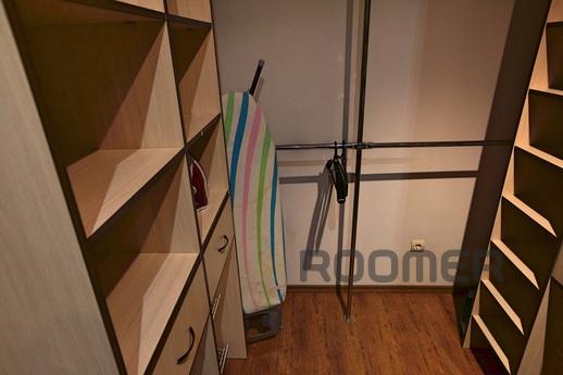 Excellent apartment with all amenities, Surgut - apartment by the day