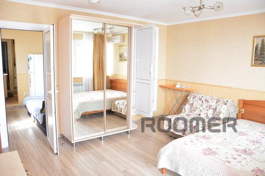 Daily st.Massandrovskaya, Yalta - apartment by the day
