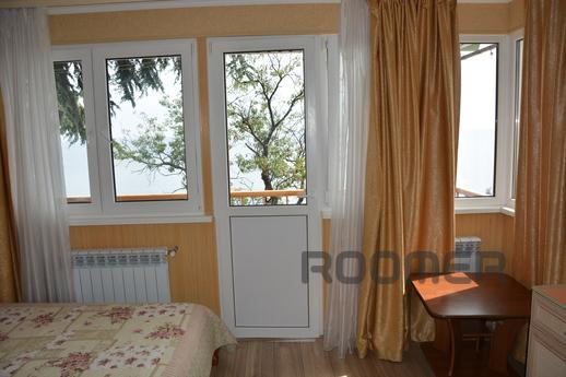 Daily st.Massandrovskaya, Yalta - apartment by the day