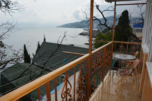 Daily st.Massandrovskaya, Yalta - apartment by the day