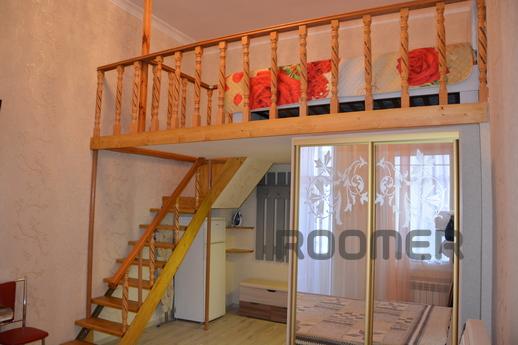 Daily Ul.Ignatenko, Yalta - apartment by the day