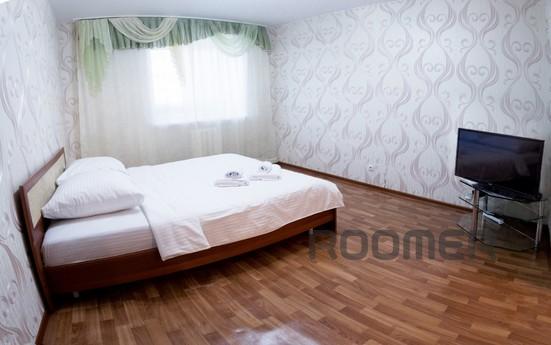 2-bedroom apartment in the first microra, Tyumen - apartment by the day