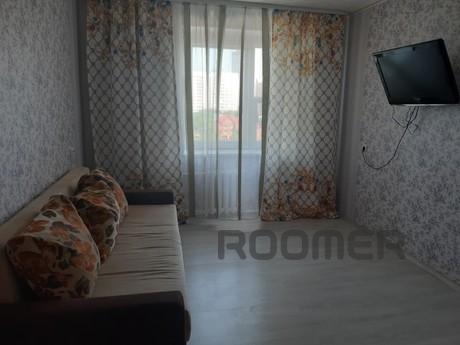 The apartment is opposite the Tyumen Wat, Tyumen - apartment by the day