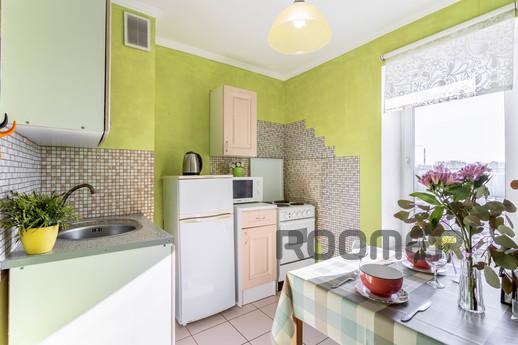 Apartments near Komendantsky Prospekt, Saint Petersburg - apartment by the day
