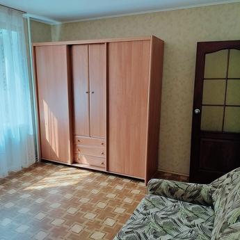 Apartment for rent, Novomoskovsk - apartment by the day