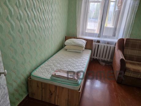 3-room apartment on Mira 22, Zlatoust - apartment by the day