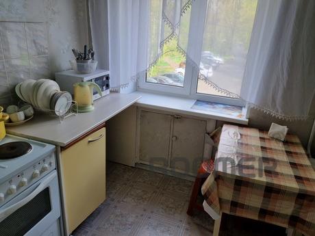 3-room apartment on Mira 22, Zlatoust - apartment by the day
