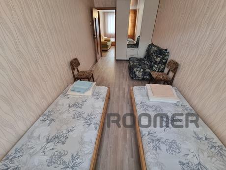 2-room apartment Gagarin 8 line 13, Zlatoust - apartment by the day
