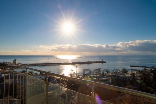 Daily brigantine 74, Yalta - apartment by the day
