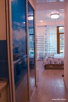 Daily LCD "Lotos" 16 A, Yalta - apartment by the day