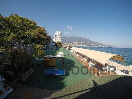 Daily LCD "Lotos" 16 A, Yalta - apartment by the day