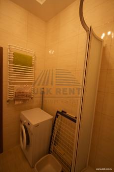 Daily LCD "Profesional" 5/2, Yalta - apartment by the day