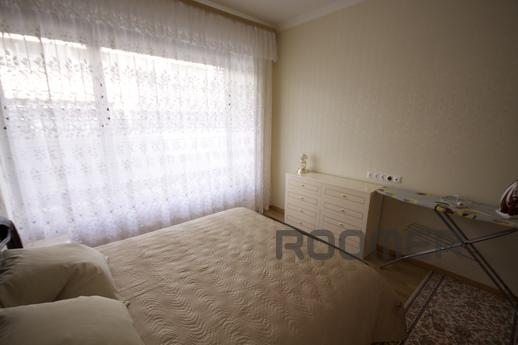 Daily LCD "OMEGA" 6A 9/3, Yalta - apartment by the day