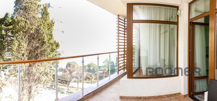 Daily LCD "Lotos" 6, Yalta - apartment by the day