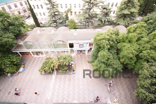 Daily Apartments "VENERA" 6-5, Yalta - apartment by the day