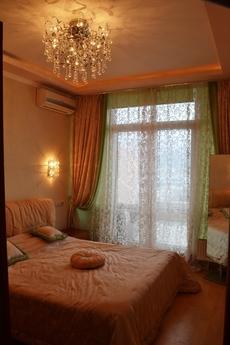 Daily LCD "Profesional" 7/2, Yalta - apartment by the day
