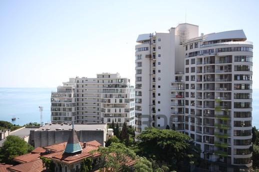 Daily LCD "Profesional" 7/2, Yalta - apartment by the day