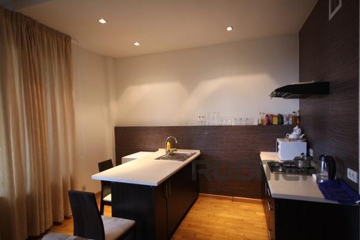 Daily LCD "Omega" 2/3 ", Yalta - apartment by the day