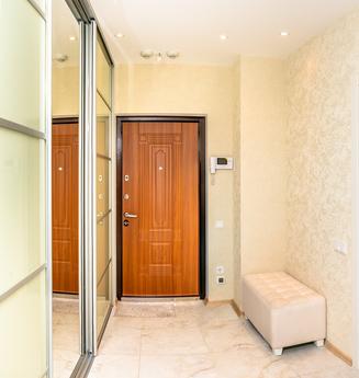 Daily LCD "Lotos" 18, Yalta - apartment by the day