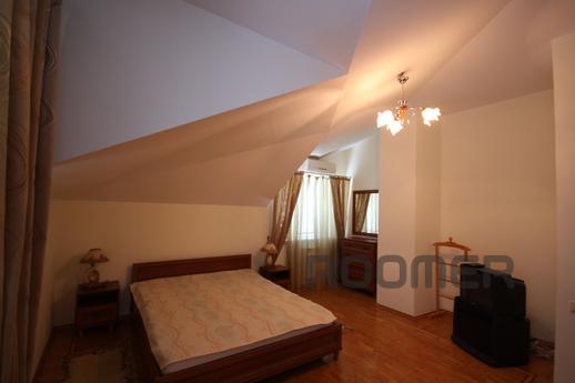 Daily Cottage Village "South Legen, Yalta - apartment by the day