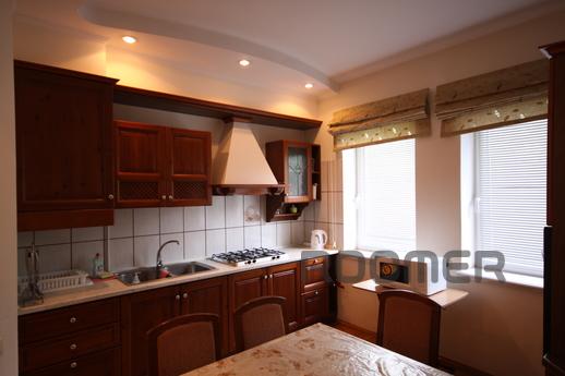 Daily Cottage Village "South Legen, Yalta - apartment by the day