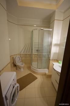 Daily LCD "Profesional" 4/2, Yalta - apartment by the day