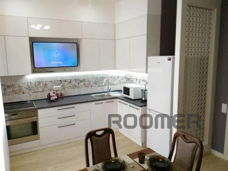 2-room apartment with sea view, Odessa - apartment by the day