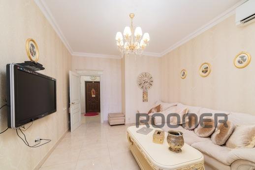 Apartment in Arcadia, Odessa - apartment by the day