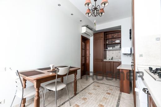 Daily Dmitrieva 2A, Sochi - apartment by the day