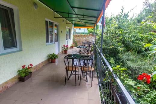 ZANDER. GUEST HOUSE 'COOL', Sudak - apartment by the day