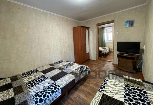 ZANDER. HOUSE NEAR THE SEA, Sudak - apartment by the day