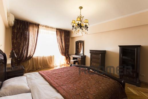 Daily rent of Aytekebi 83, Almaty - apartment by the day