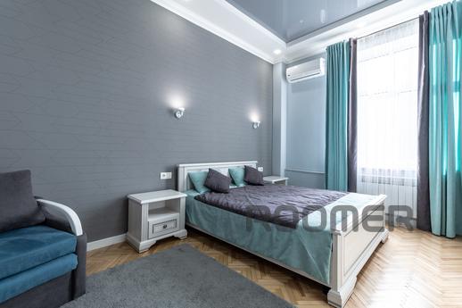 Located 200 meters from the Church of the Jesuit Order, 200 
