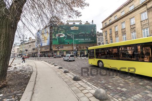 Daily Prospect Liberty 1/3, Lviv - apartment by the day