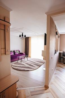 Prostor Studio apartment 7 minutes to th, Truskavets - apartment by the day