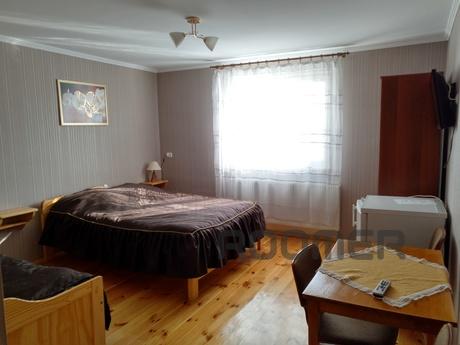I will give buddy for living, Berehovo - apartment by the day