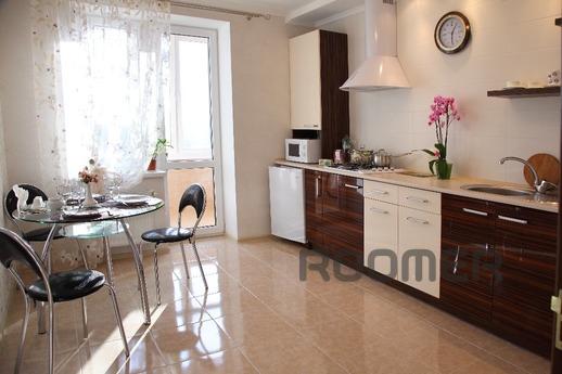 Rent 1-room apartment: Ulyanov, 12, Alupka - apartment by the day