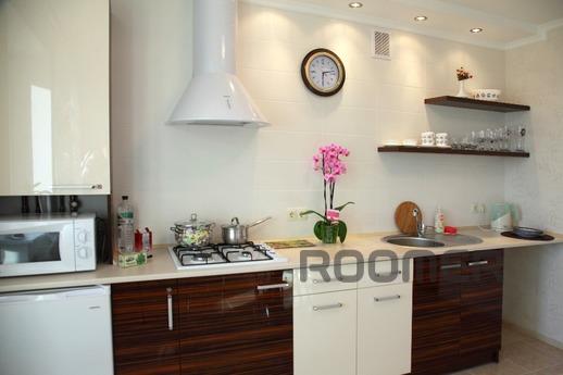 Rent 1-room apartment: Ulyanov, 12, Alupka - apartment by the day