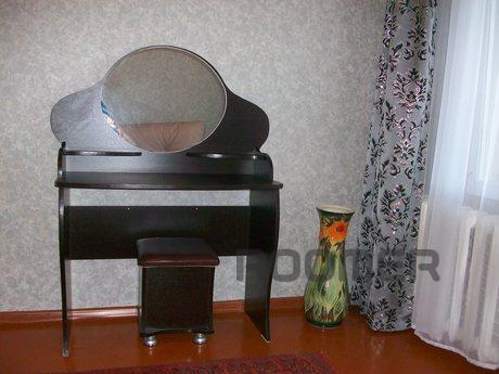 Two bedroom apartment on the Revolutiona, Feodosia - apartment by the day