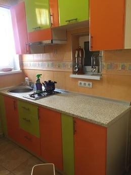 Apartments by the sea, Yalta - apartment by the day