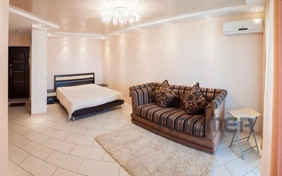 APARTMENT WITH JACUZZI AT A DAY IN THE C, Samara - apartment by the day