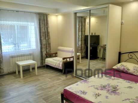 1kkv with a courtyard in the village Sun, Yalta - apartment by the day