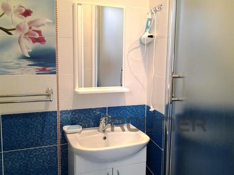 Room at Pushkin Alley, 3rd floor, Yalta - apartment by the day