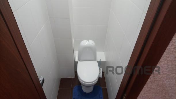 1 кв район Торгового Центра Кристалл, Тюмень - квартира посуточно