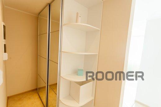 2 kV Mikhailovsky Market, Tyumen - apartment by the day
